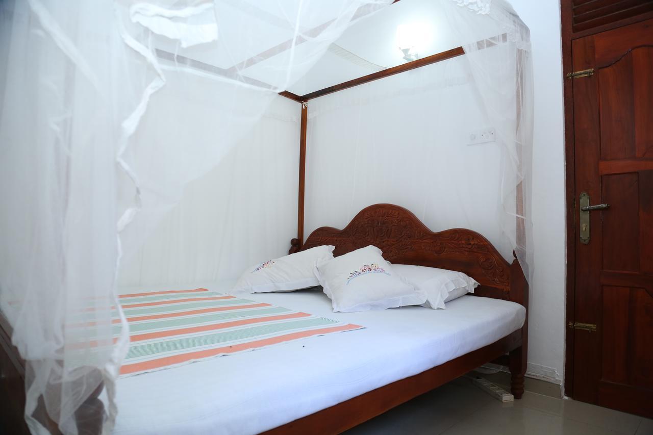 Gihan Guesthouse Mirissa Dış mekan fotoğraf