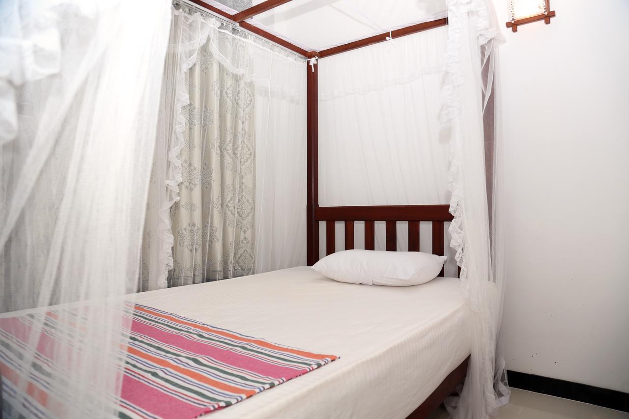 Gihan Guesthouse Mirissa Dış mekan fotoğraf